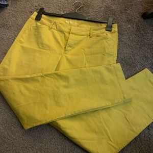 Old Navy Pixie Chino